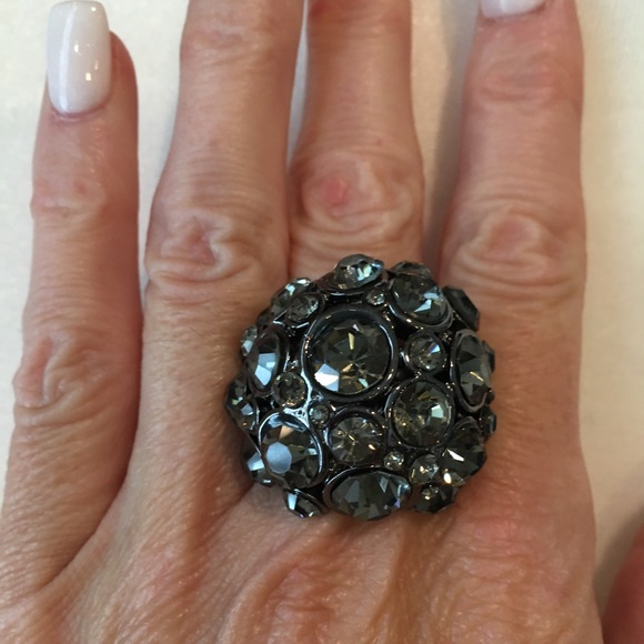 Gunmetal Gray Rhinestone Cluster Ring - Picture 2 of 7